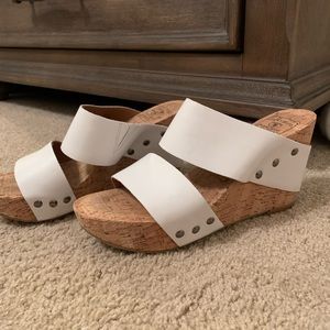 Lucky - Wedge Sandals